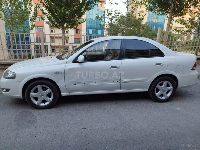 Nissan Sunny 2011, 214,300 km - 1.6 л - Bakı