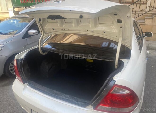 Nissan Sunny 2011, 214,300 km - 1.6 л - Bakı