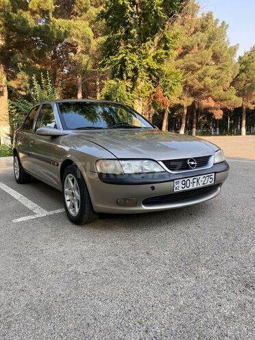 Opel Vectra 1996, 224,000 km - 1.8 l - Sumqayıt