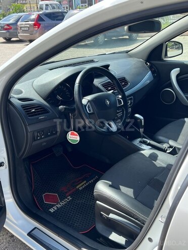 Renault Megane 2012, 245,400 km - 2.0 l - Xudat