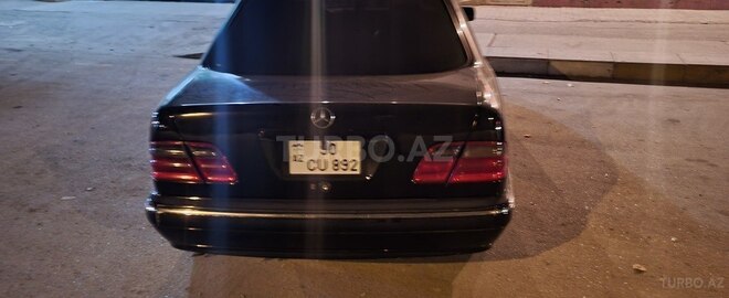 Mercedes E 320 1997, 35,200 km - 3.2 л - Sabirabad