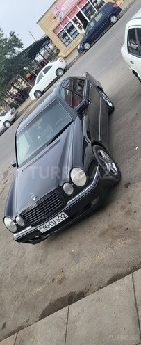 Mercedes E 320 1997, 35,200 km - 3.2 л - Sabirabad