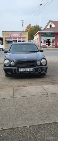 Mercedes E 320 1997, 35,200 km - 3.2 л - Sabirabad