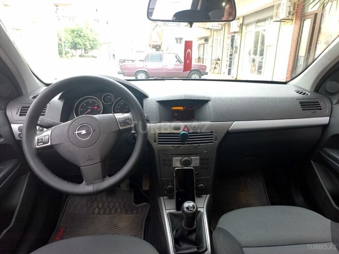 Opel Astra 2005, 183,000 km - 1.3 л - Lənkəran