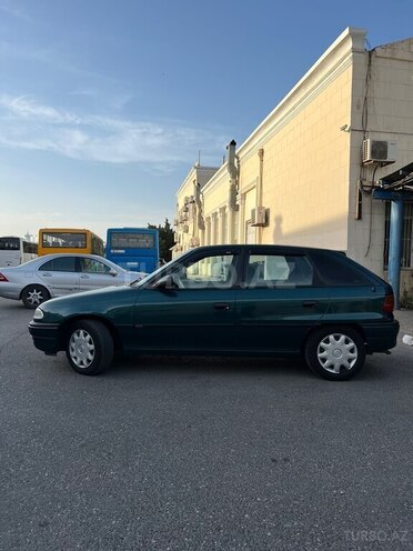 Opel Astra 1997, 329,000 km - 1.6 l - Bakı