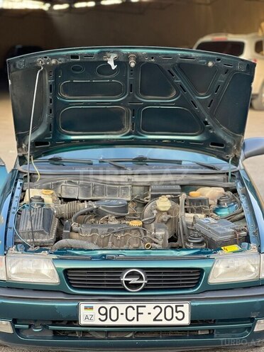 Opel Astra 1997, 329,000 km - 1.6 l - Bakı