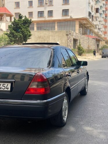 Mercedes C 180 1995, 352,500 km - 1.8 l - Bakı