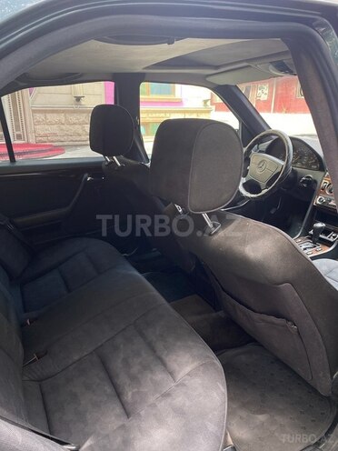 Mercedes C 180 1995, 352,500 km - 1.8 l - Bakı