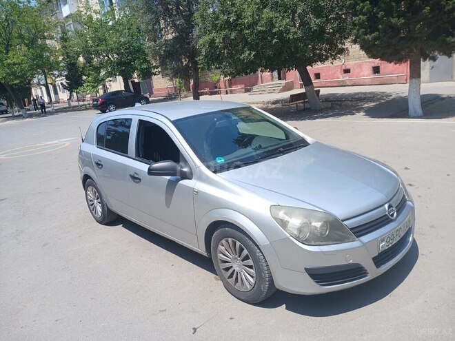 Opel Astra 2005, 260,000 km - 1.4 l - Bakı