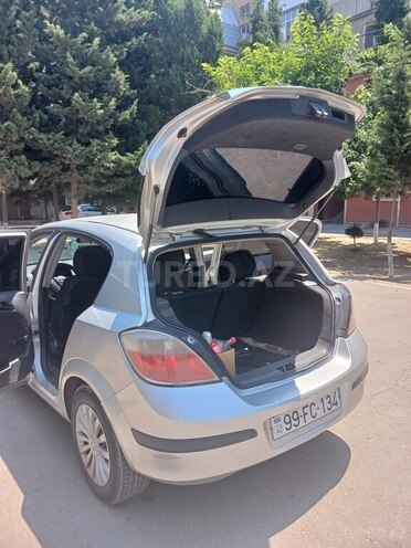 Opel Astra 2005, 260,000 km - 1.4 l - Bakı