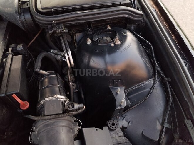 BMW 528 2000, 197,000 km - 2.8 l - Bakı