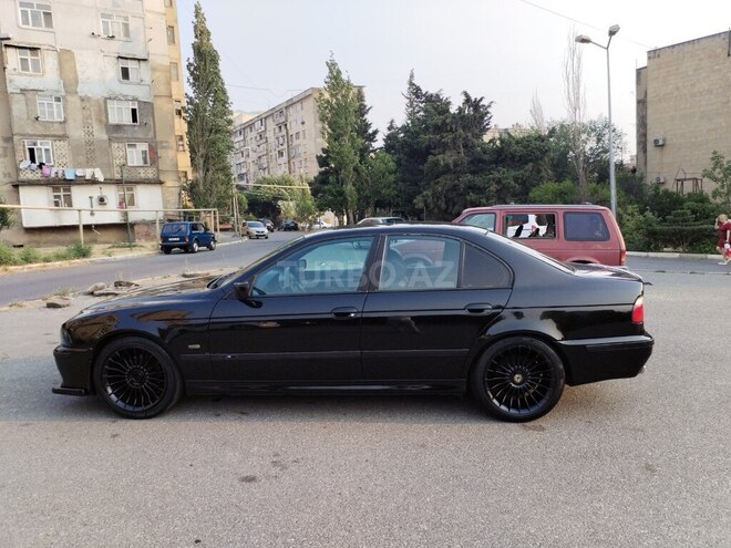 BMW 528 2000, 197,000 km - 2.8 l - Bakı