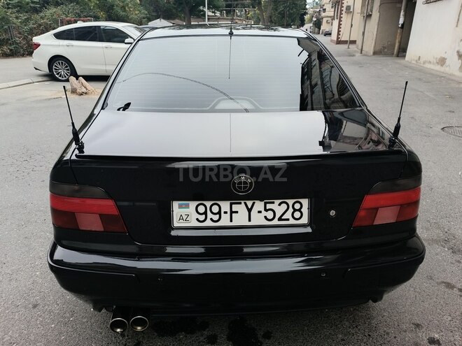 BMW 528 1997, 340,000 km - 2.8 l - Bakı