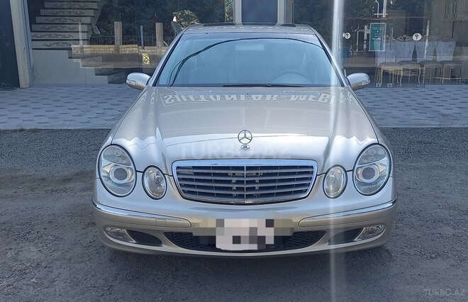 Mercedes E 320 2002, 280,001 km - 3.2 l - Masallı