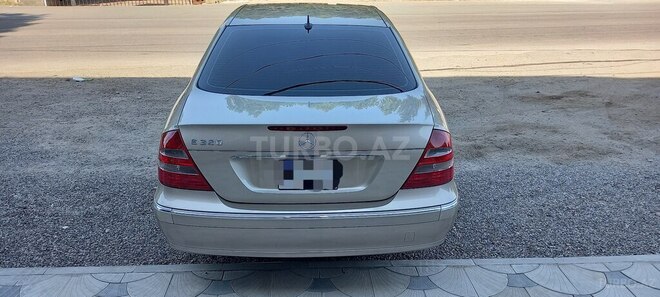 Mercedes E 320 2002, 280,001 km - 3.2 l - Masallı