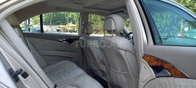 Mercedes E 320 2002, 280,001 km - 3.2 l - Masallı