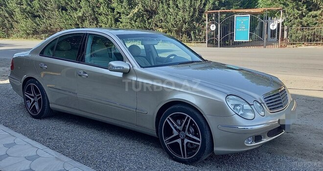 Mercedes E 320 2002, 280,001 km - 3.2 l - Masallı