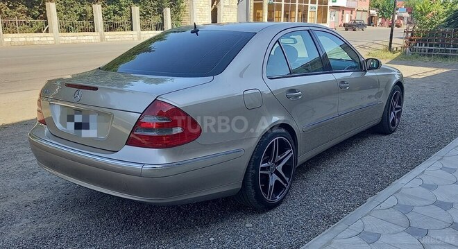 Mercedes E 320 2002, 280,001 km - 3.2 l - Masallı