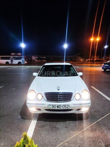 Mercedes E 220 2001, 170,214 km - 2.2 l - Bakı