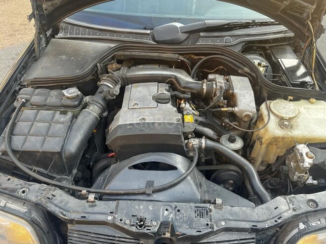 Mercedes C 220 1994, 460,000 km - 2.2 л - Bakı