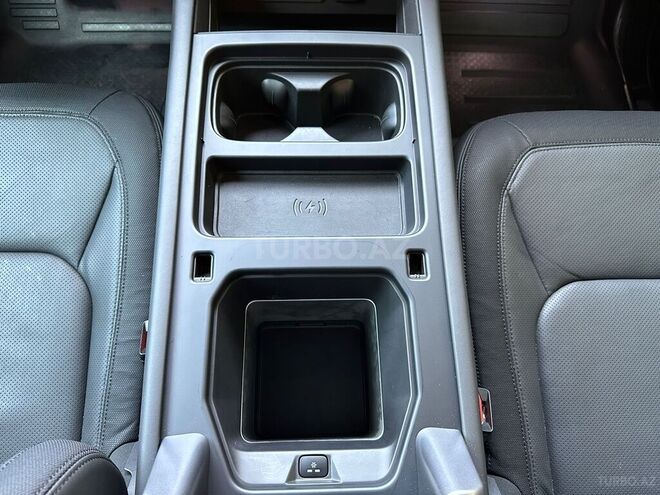 Land Rover Defender 2022, 16,500 km - 3.0 l - Bakı