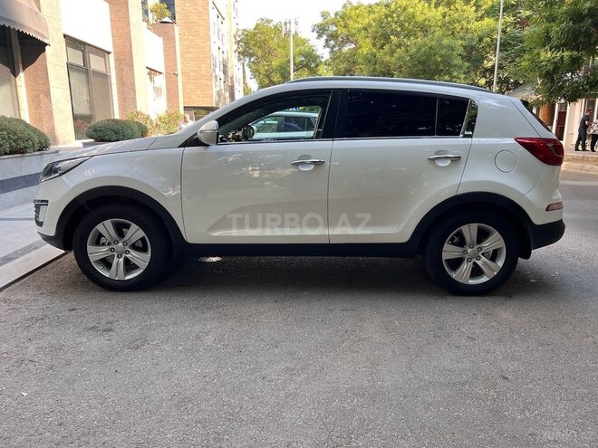 Kia Sportage 2011, 186,300 km - 2.0 l - Bakı