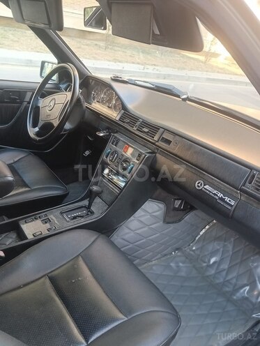 Mercedes C 300 1991, 258,598 km - 3.0 l - Bakı