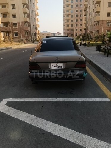 Mercedes C 300 1991, 258,598 km - 3.0 l - Bakı
