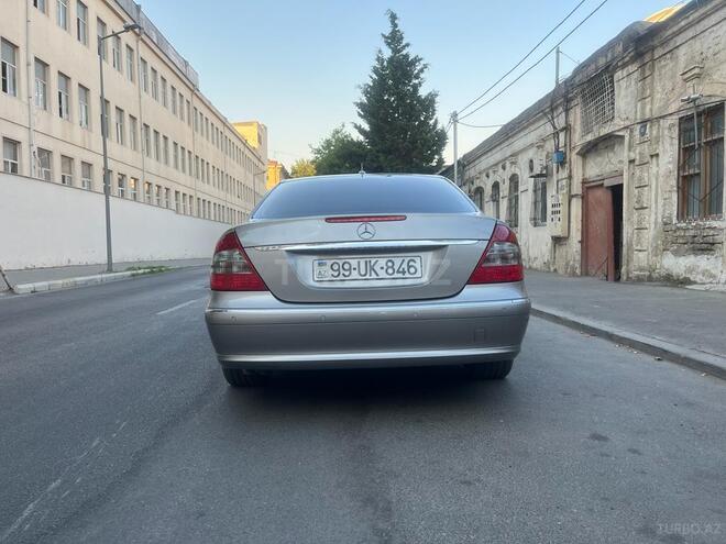 Mercedes E 220 2007, 277,000 km - 2.2 l - Bakı