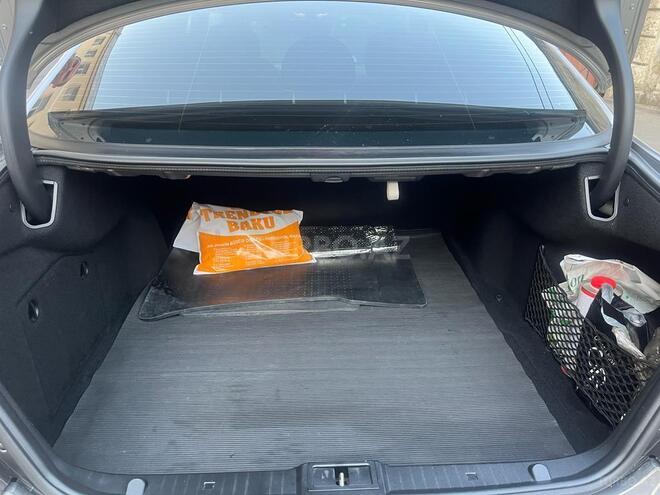 Mercedes E 220 2007, 277,000 km - 2.2 l - Bakı