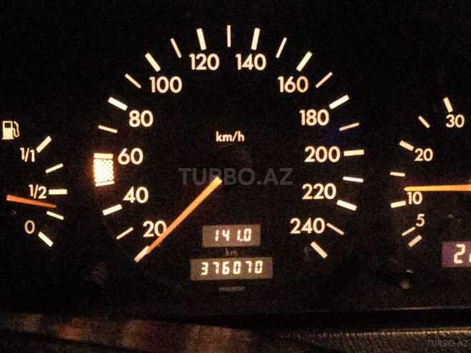 Mercedes C 180 1995, 370,000 km - 1.8 л - Şirvan