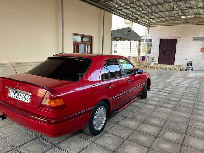 Mercedes C 180 1995, 370,000 km - 1.8 л - Şirvan