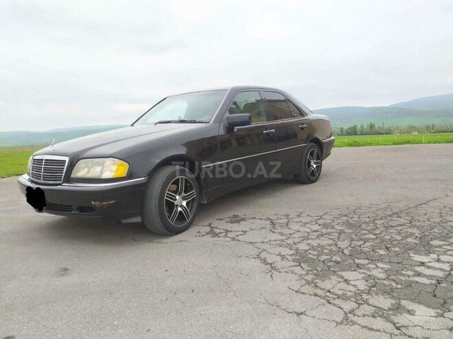 Mercedes C 230 2000, 292,000 km - 2.3 л - Bakı