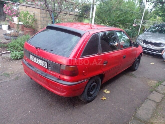 Opel Astra 1996, 299,470 km - 1.6 l - Bakı