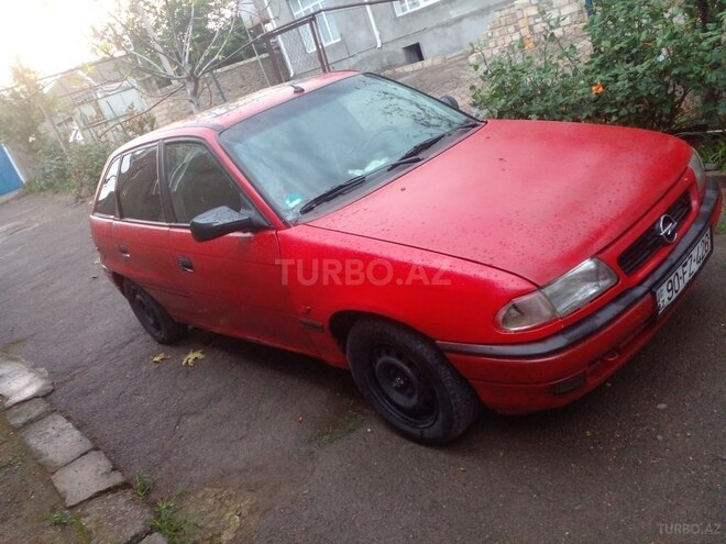 Opel Astra 1996, 299,470 km - 1.6 l - Bakı