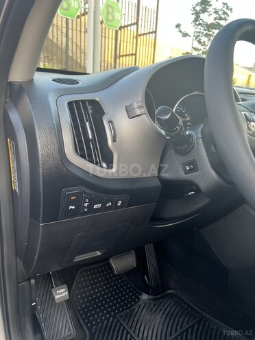 Kia Sportage 2014, 168,000 km - 2.0 l - Bakı