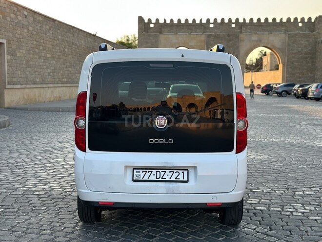 Fiat Doblo 2012, 280,600 km - 1.4 l - Bakı