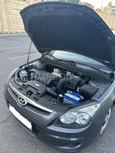 Hyundai i30 2009, 200,000 km - 1.4 л - Bakı