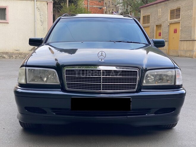 Mercedes C 220 2000, 320,000 km - 2.2 l - Bakı