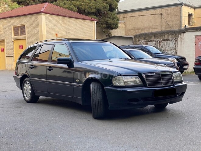 Mercedes C 220 2000, 320,000 km - 2.2 l - Bakı
