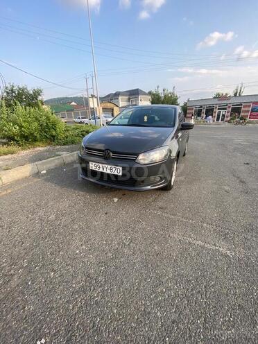 Volkswagen Polo 2014, 258,288 km - 1.6 l - Bakı