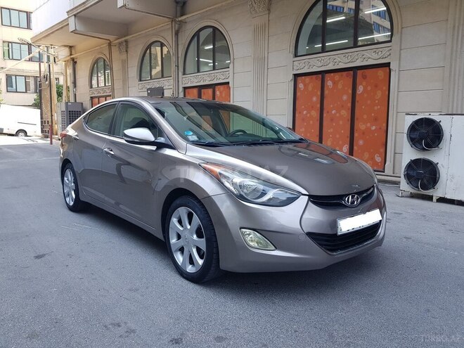 Hyundai Elantra 2011, 180,247 km - 1.8 l - Bakı