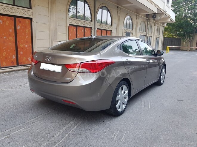 Hyundai Elantra 2011, 180,247 km - 1.8 l - Bakı