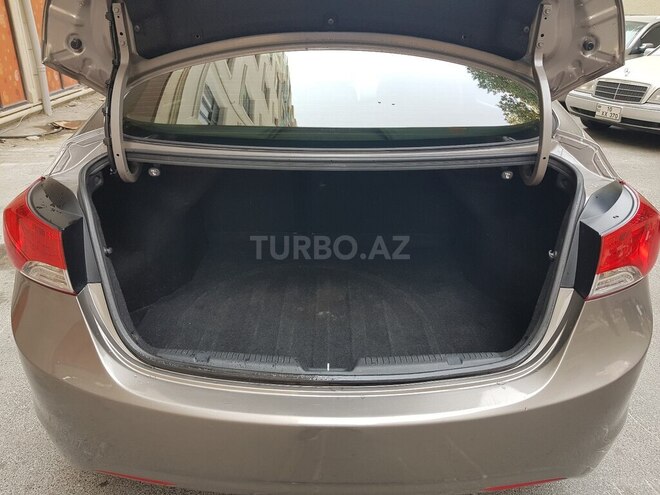 Hyundai Elantra 2011, 180,247 km - 1.8 l - Bakı