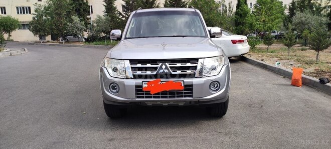 Mitsubishi Pajero 2013, 190,000 km - 3.5 l - Bakı