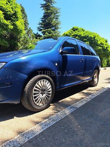 Skoda Fabia 2007, 288,773 km - 1.4 l - Qazax
