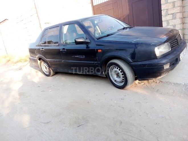 Volkswagen Vento 1994, 374,008 km - 1.9 l - Bakı