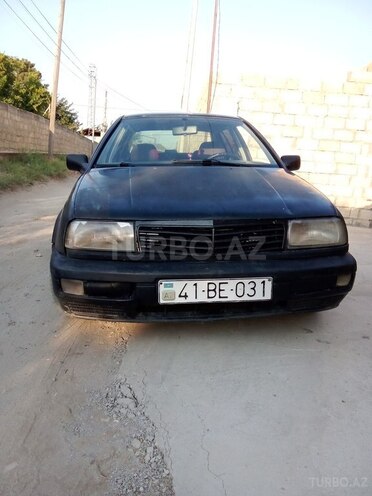 Volkswagen Vento 1994, 374,008 km - 1.9 l - Bakı