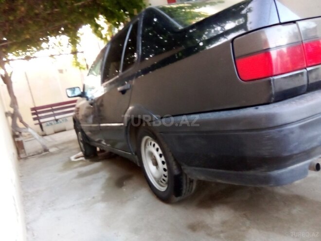 Volkswagen Vento 1994, 374,008 km - 1.9 l - Bakı