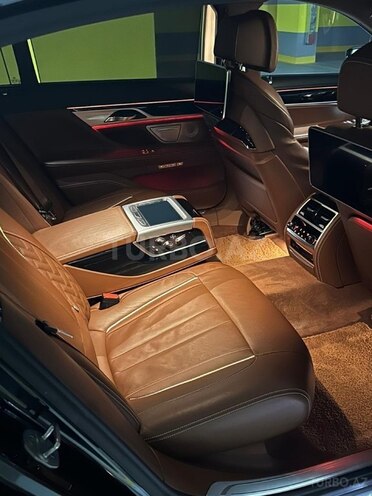 BMW 750 2016, 154,900 km - 4.4 l - Bakı